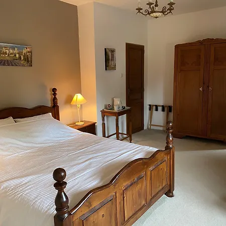 L'envers ベッド・アンド・ブレックファスト 3*