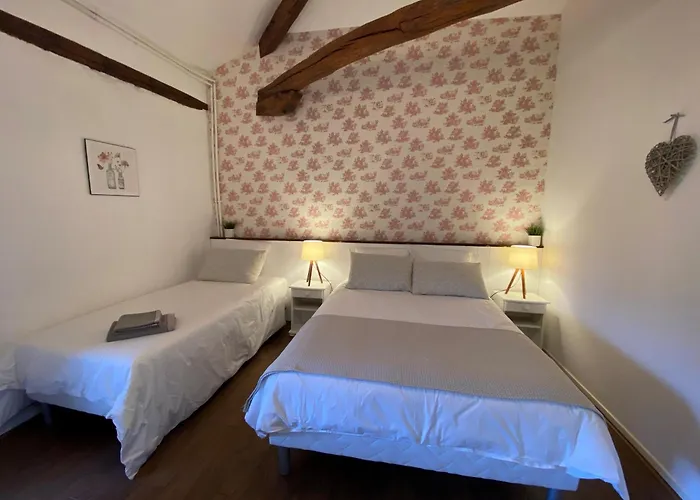 Bed & Breakfast L'envers 3*